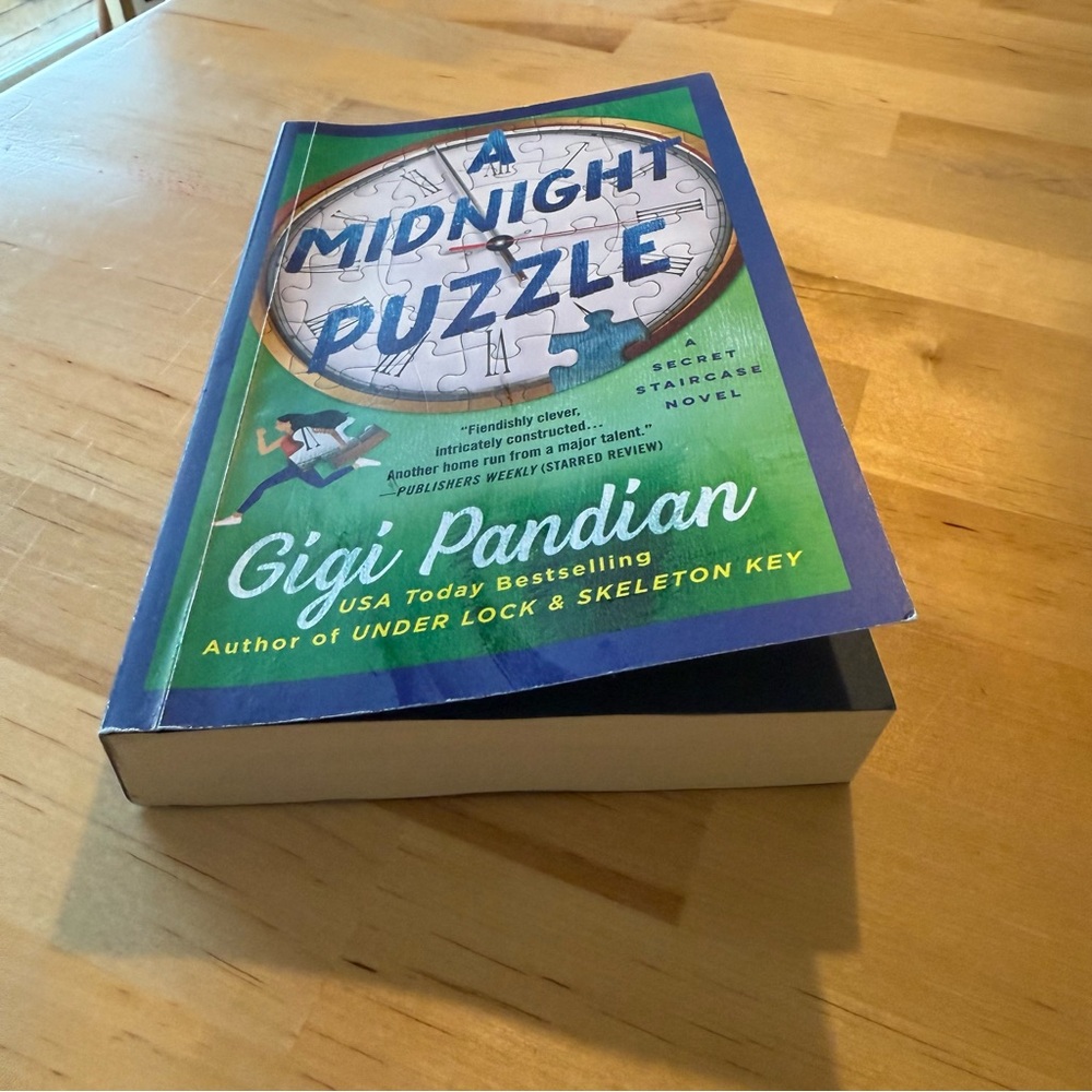๐BUY 2 GET 1 FREE A Midnight Puzzle by Gigi Pandianโ - Picture 4 of 4